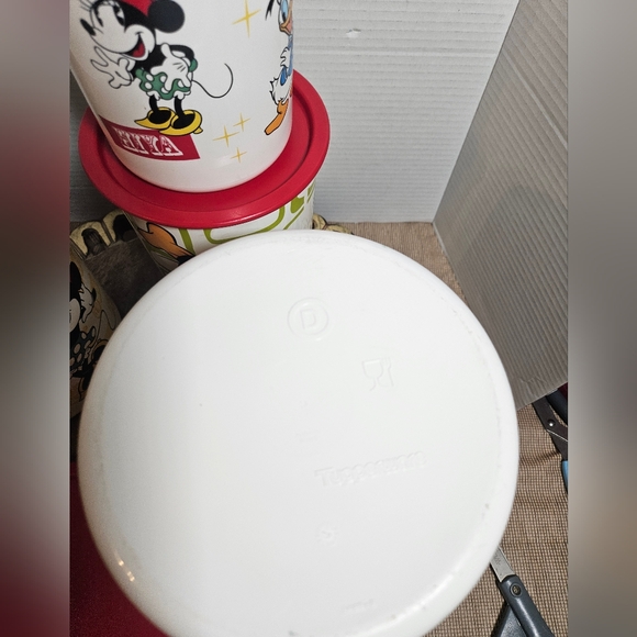 4 Vintage Mickey & Friends Disney Tupperware Canister Set w/ Red Lids - Picture 16 of 16